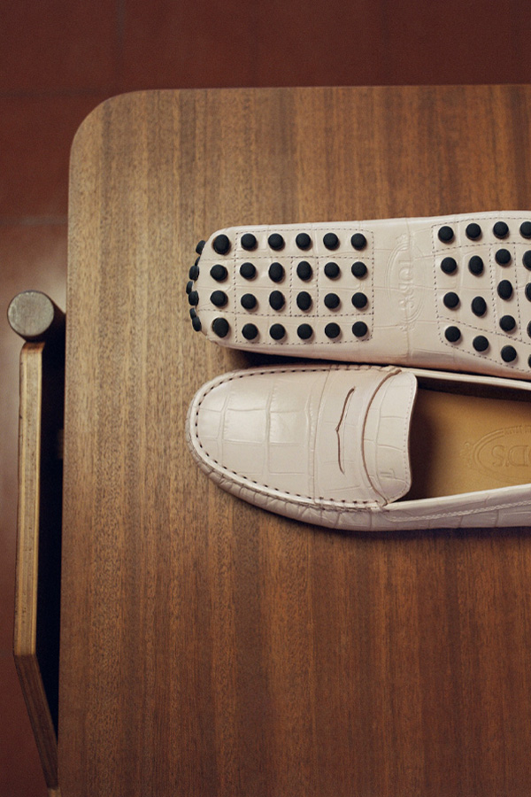 tods2425_r62